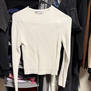 Zara Women's Cream Crew Neck Sweater
